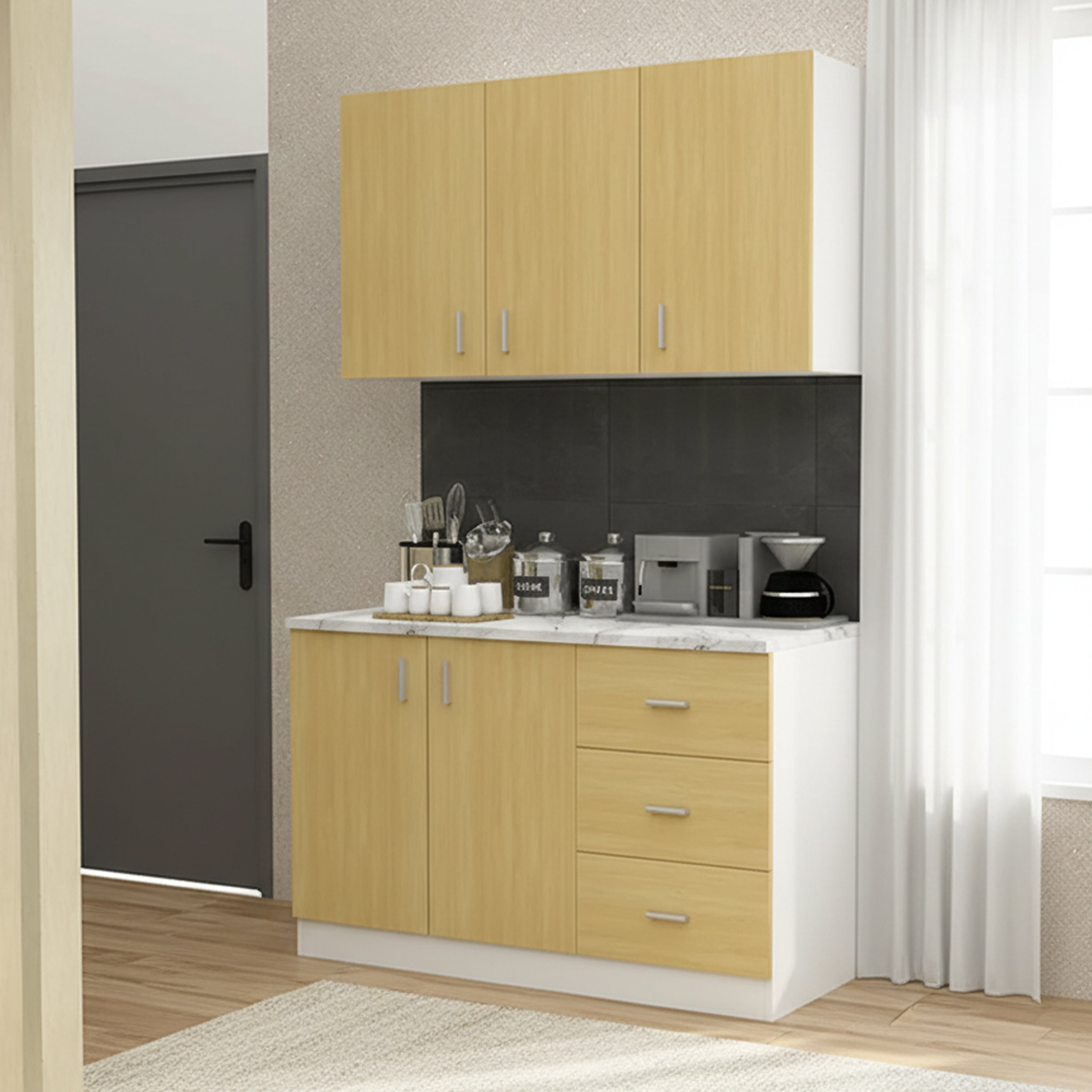 Kitchen Cabinets & Counters