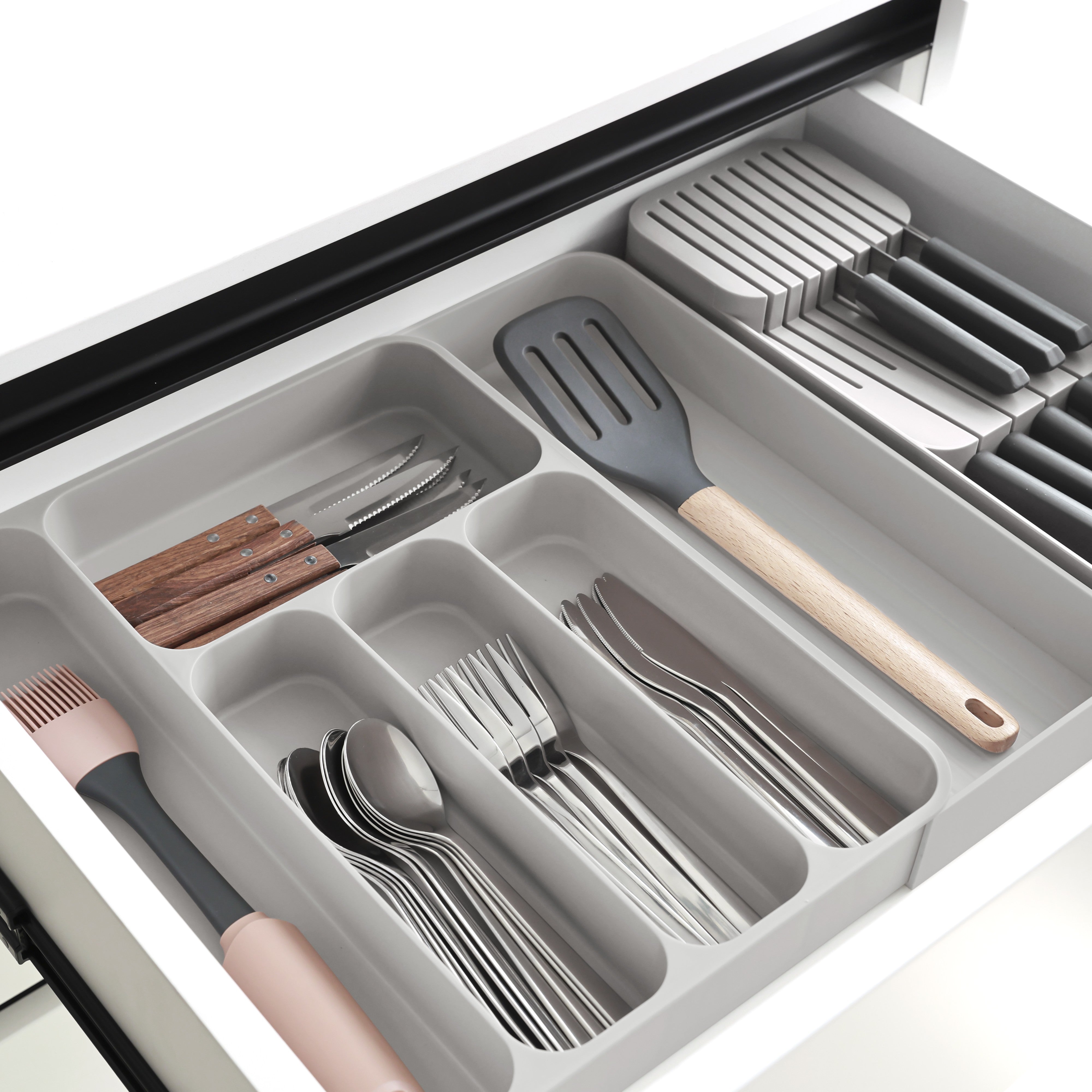 Cabinet & Drawer Organizers