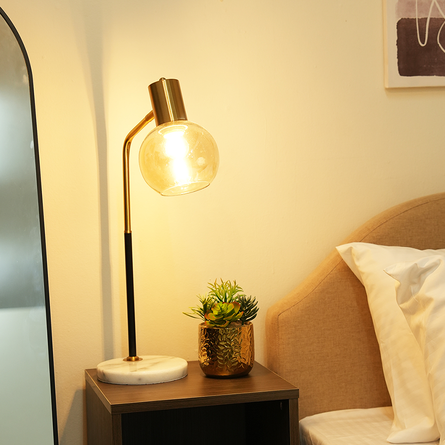 Yonni Dimmable Table Lamp