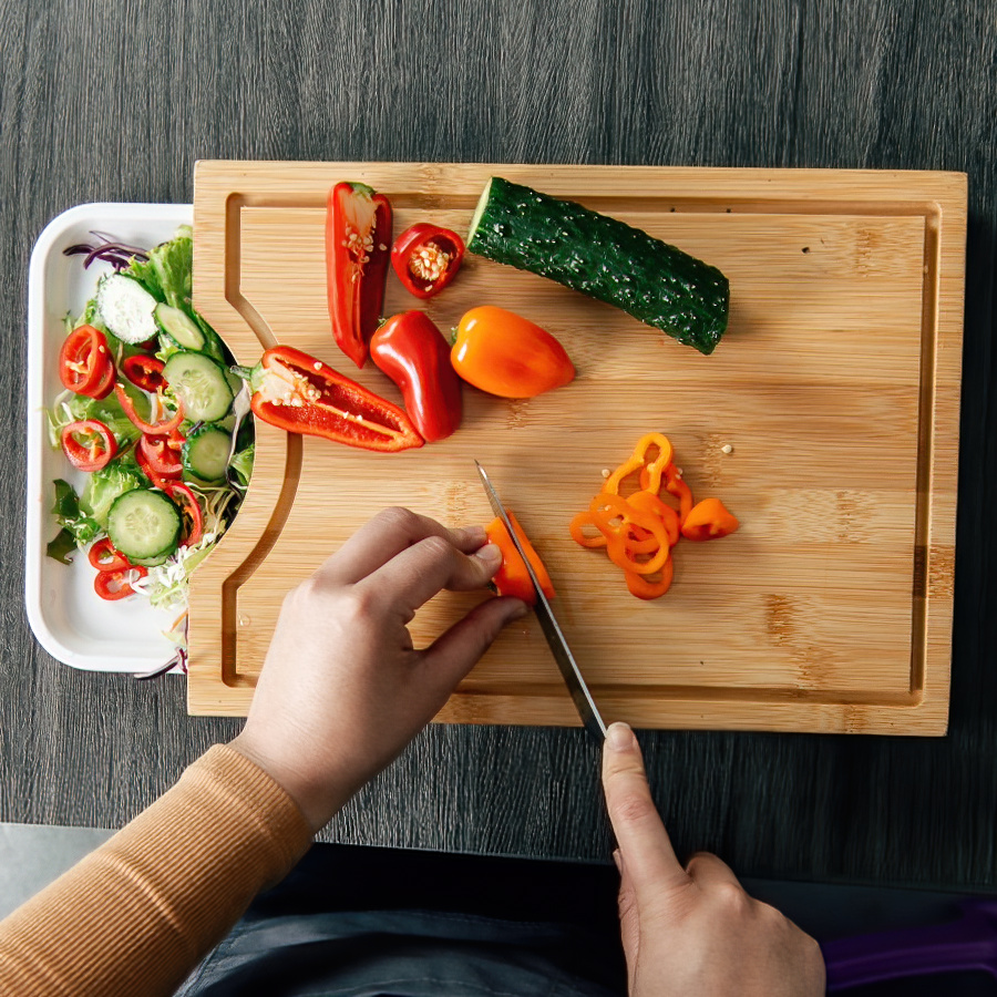 Drevo Cutting Board with Pullout Tray