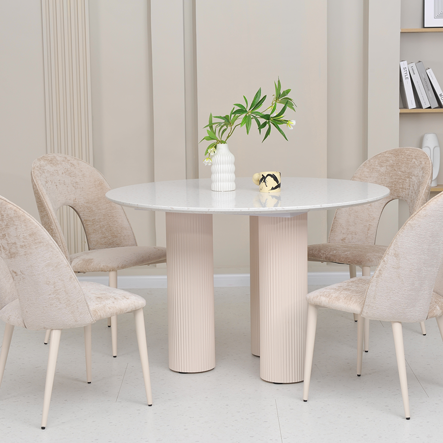 Kinsley 4 Seater Round Dining Set