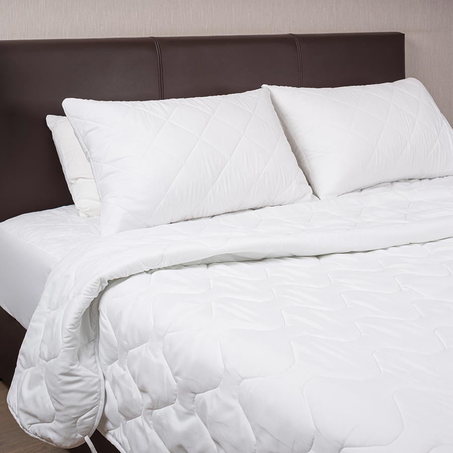 Comforter & Duvet Insert White