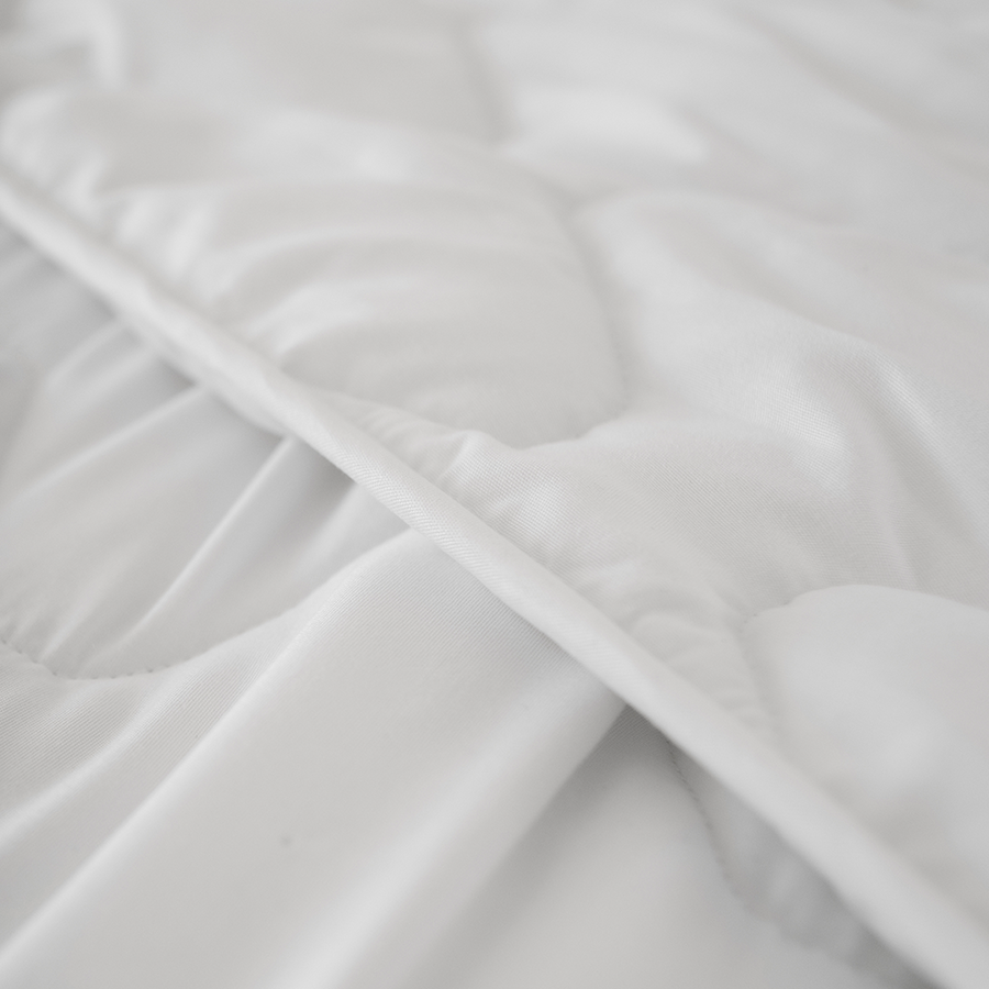 Comforter & Duvet Insert White