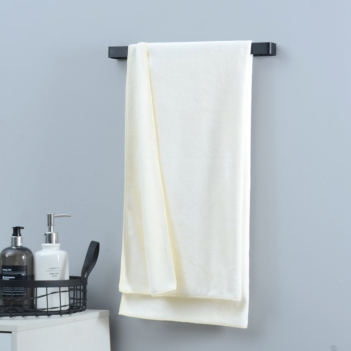 Aly Microfiber Bath Towel