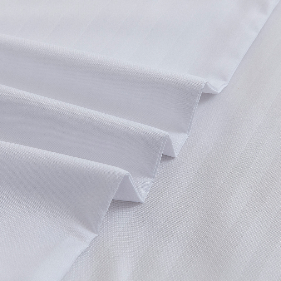 Deluxe White Plain Pillowcases