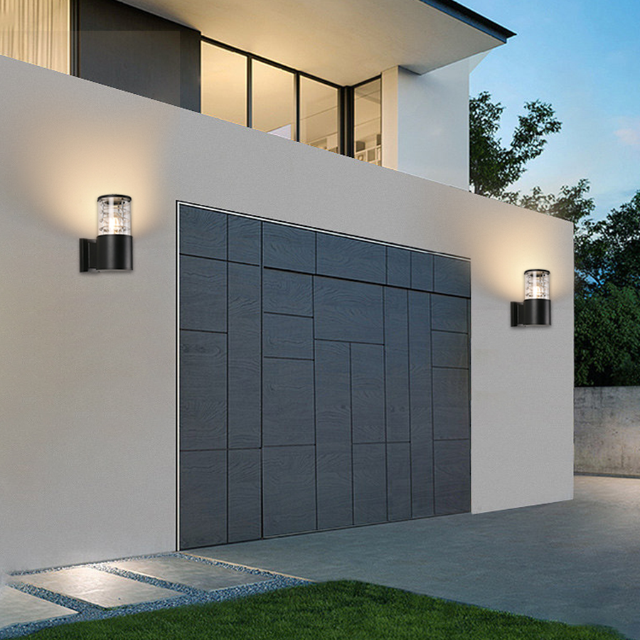 Suna Outdoor Wall Lamp