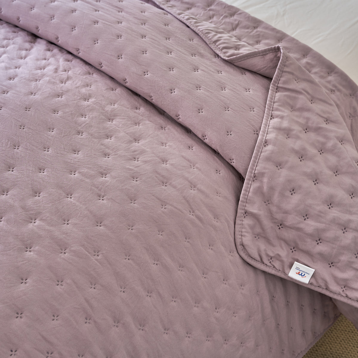 Holly Bedspread - Purple