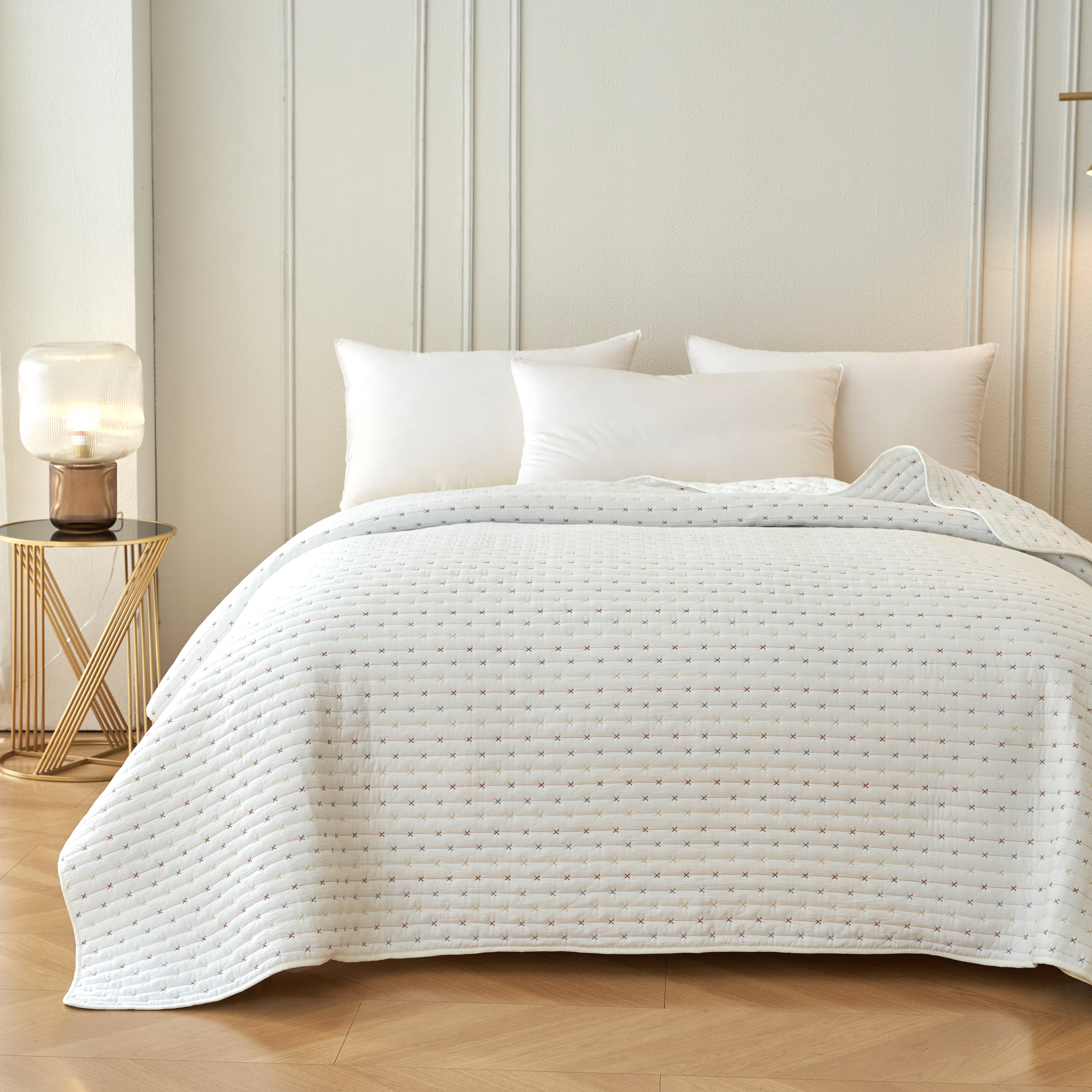 Maxie Bedspread - White