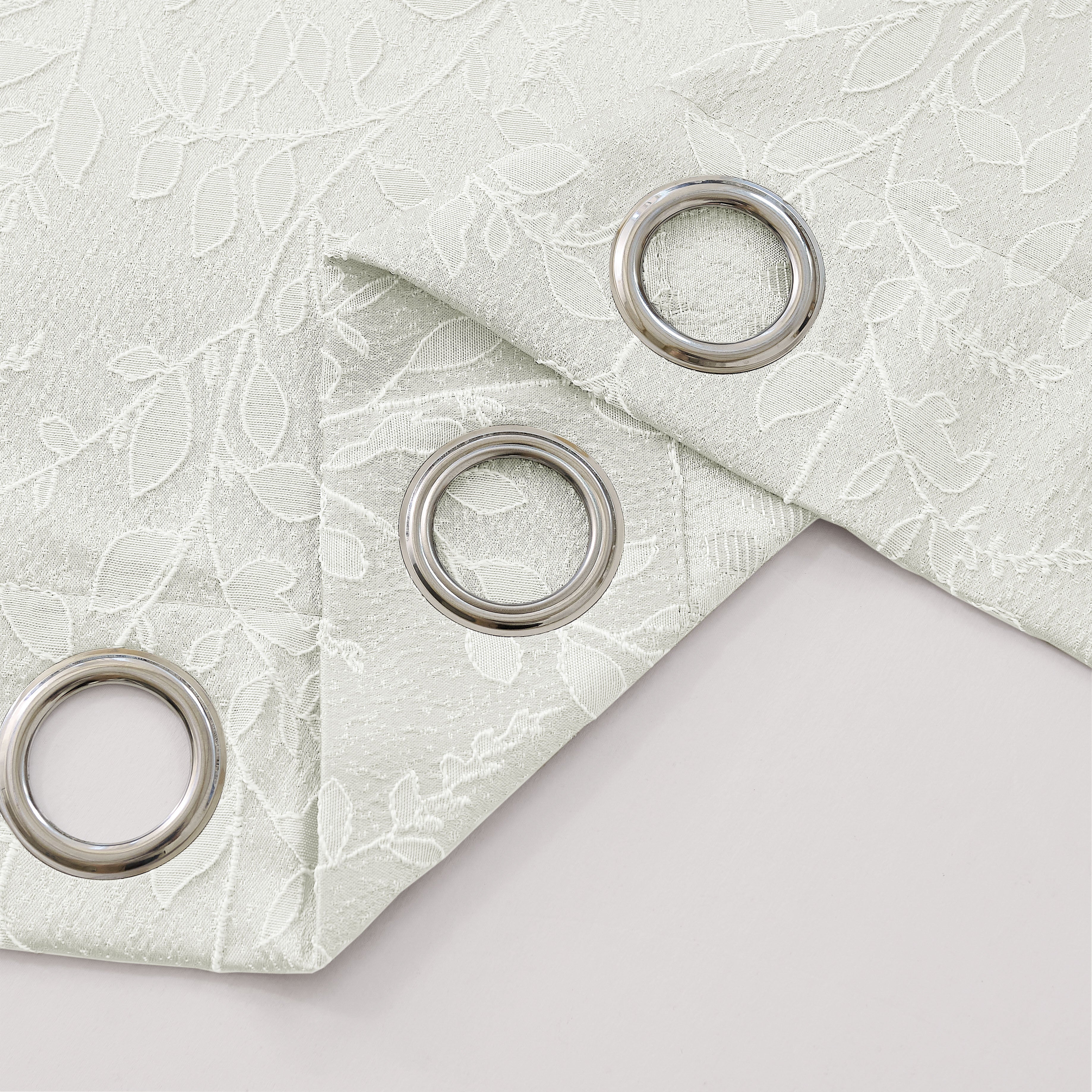 #color_Pale Cream