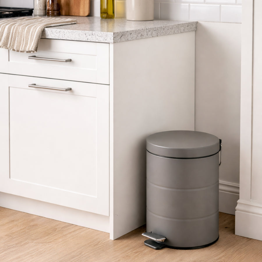 Tobi Round Step Bin