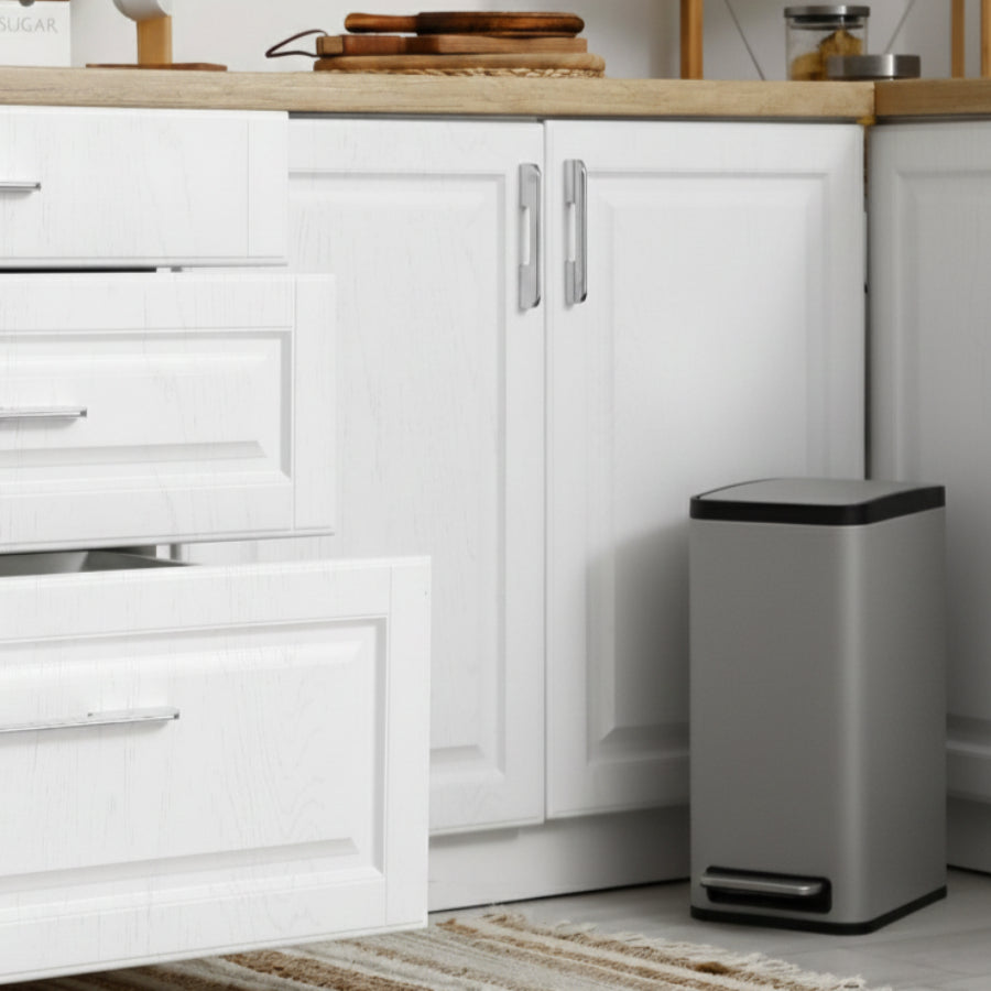 Braun Slim Step Bin