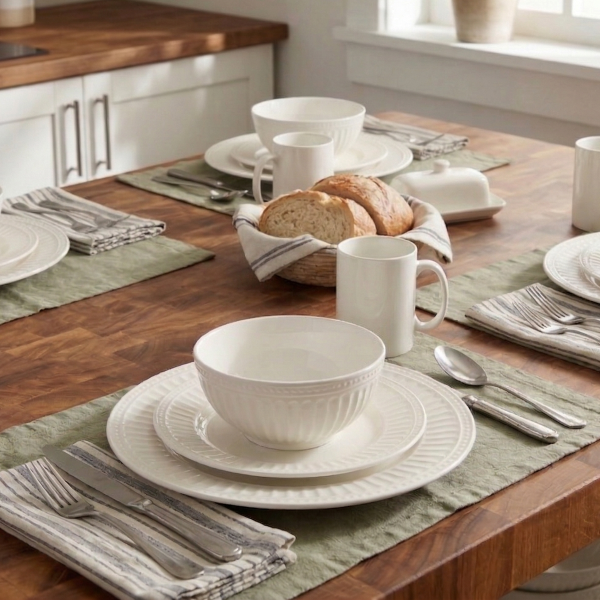 Vittori Opal Dinnerware 16pc Set