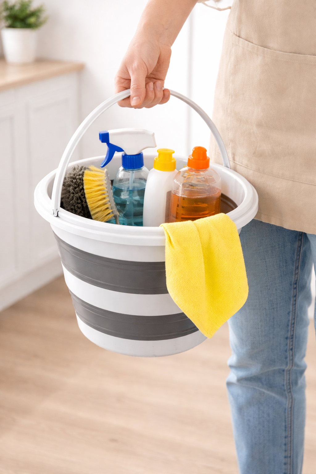 Vale Collapsible Bucket - 10L