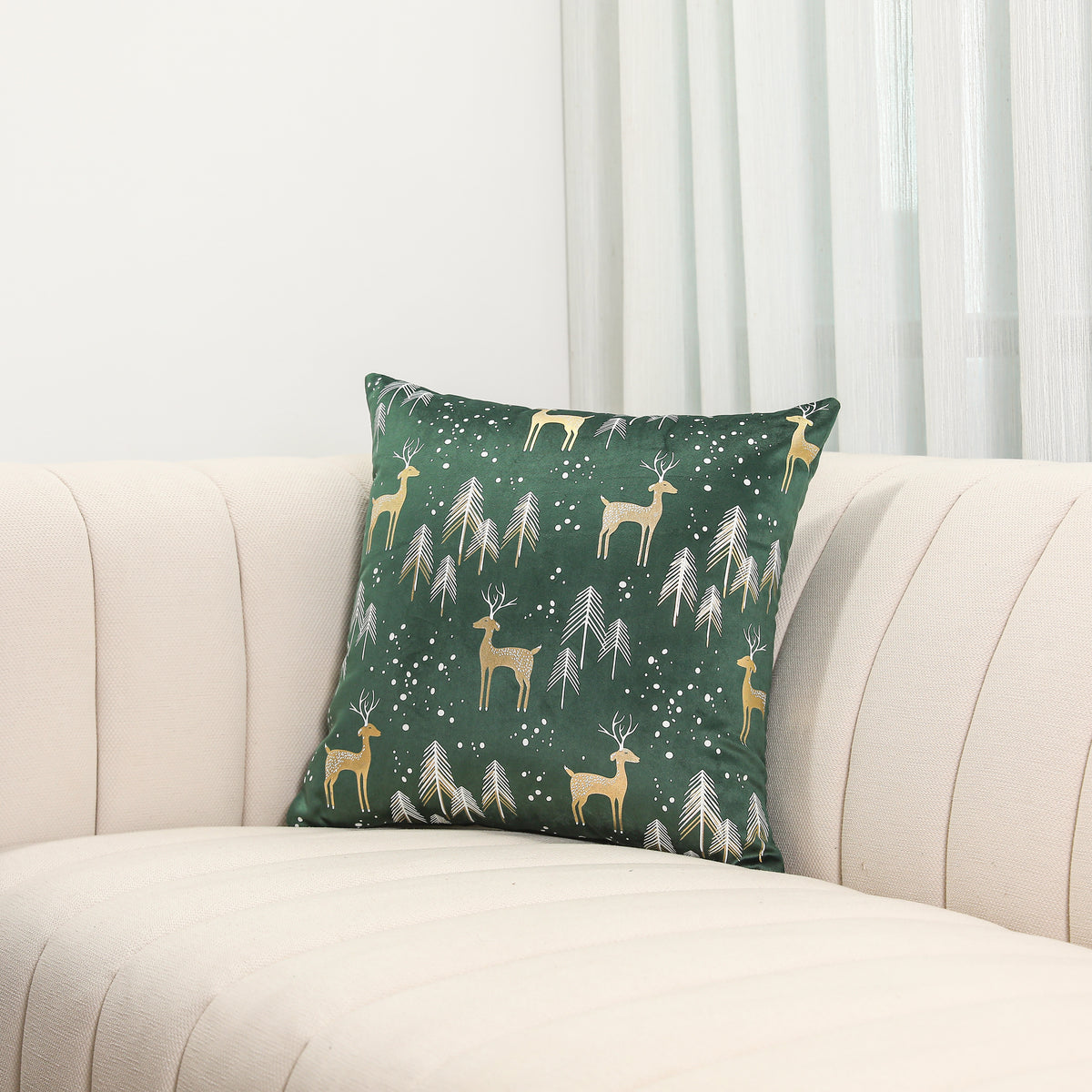Miksa Festive Forest Throw Pillowcase