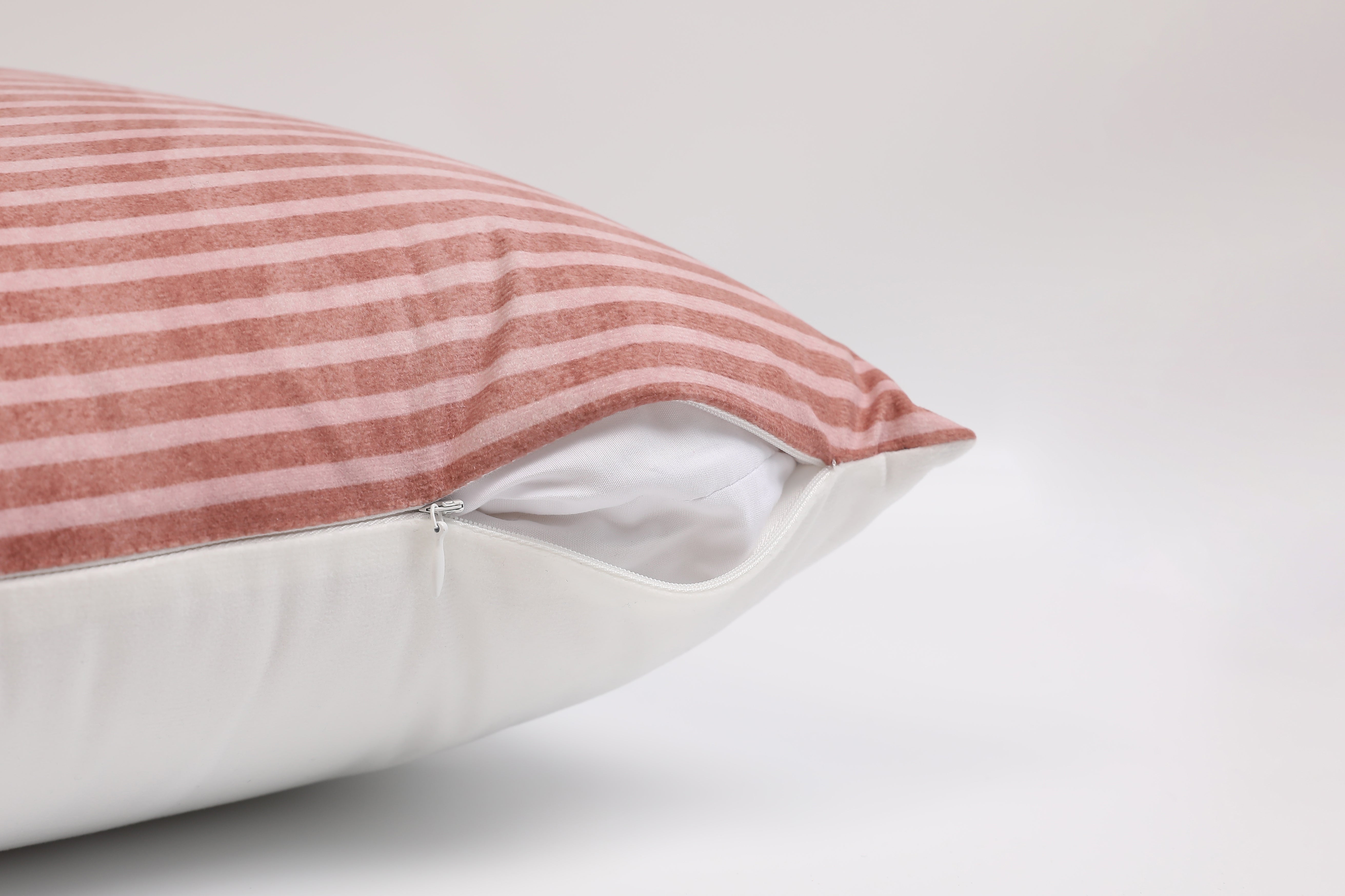 Lumi Soft Circles Throw Pillowcases Set of 2