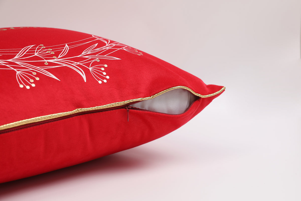 Miksa Merry Wreath Throw Pillowcase