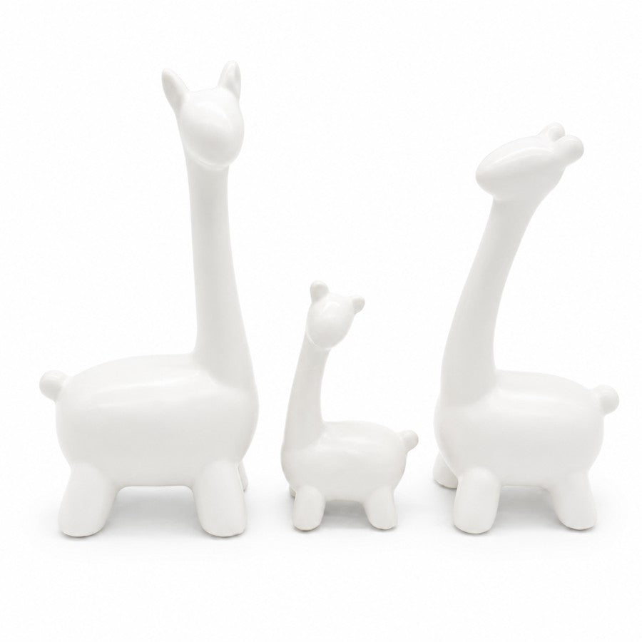 Gentle Giraffe Decor Set of 3