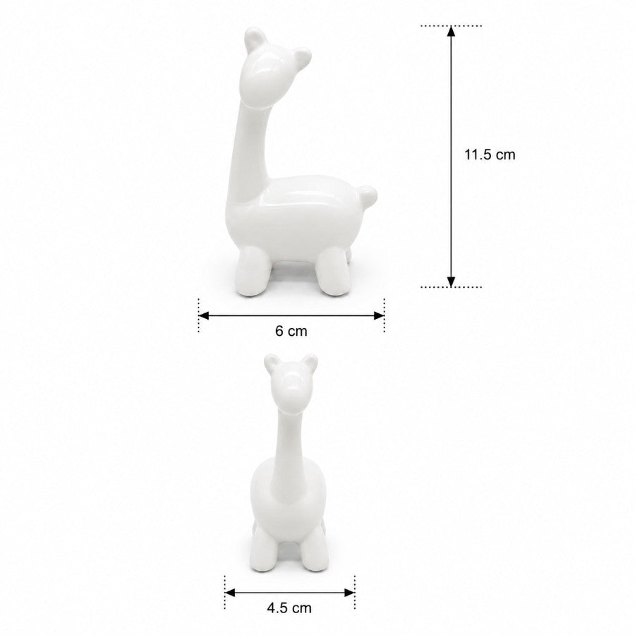 Gentle Giraffe Decor Set of 3