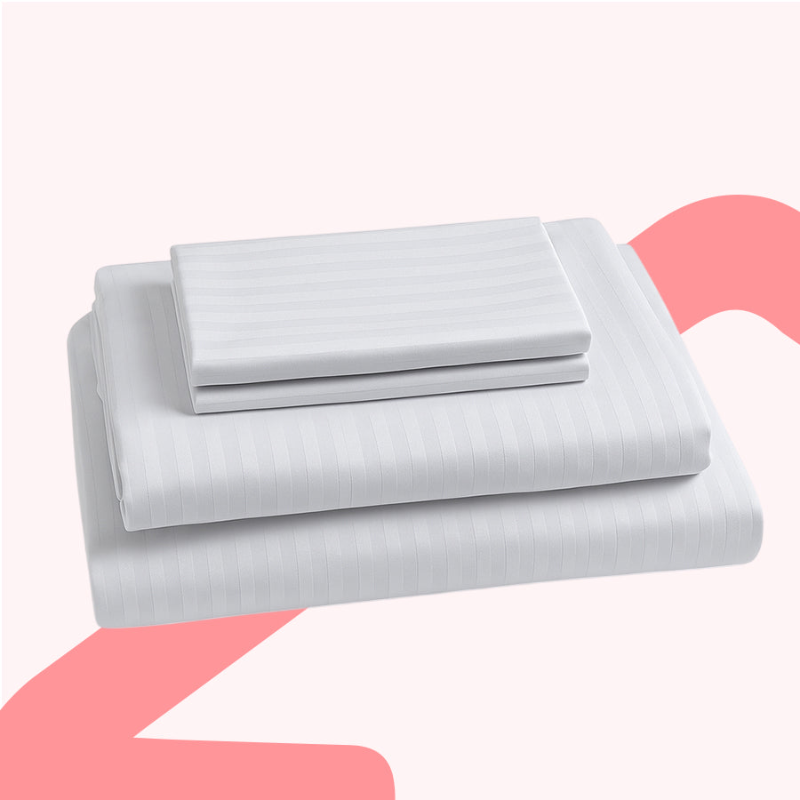 Deluxe White Plain 4pc Sheet Set