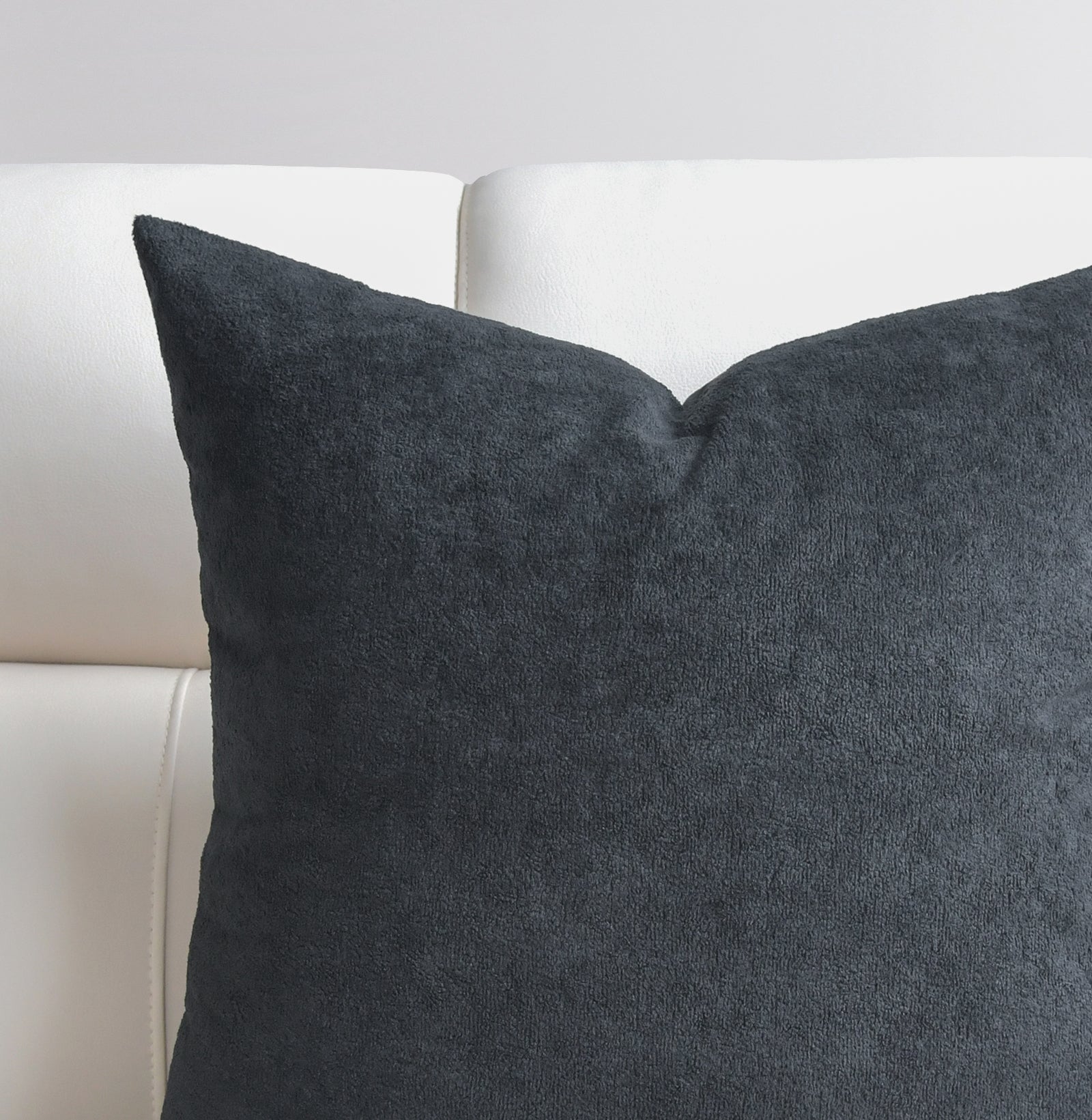 Safi Faux Sheep Black Throw Pillowcase