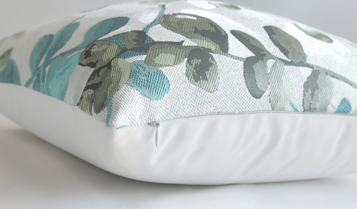 Sive Jacquard Eucalyptus Throw Pillowcase