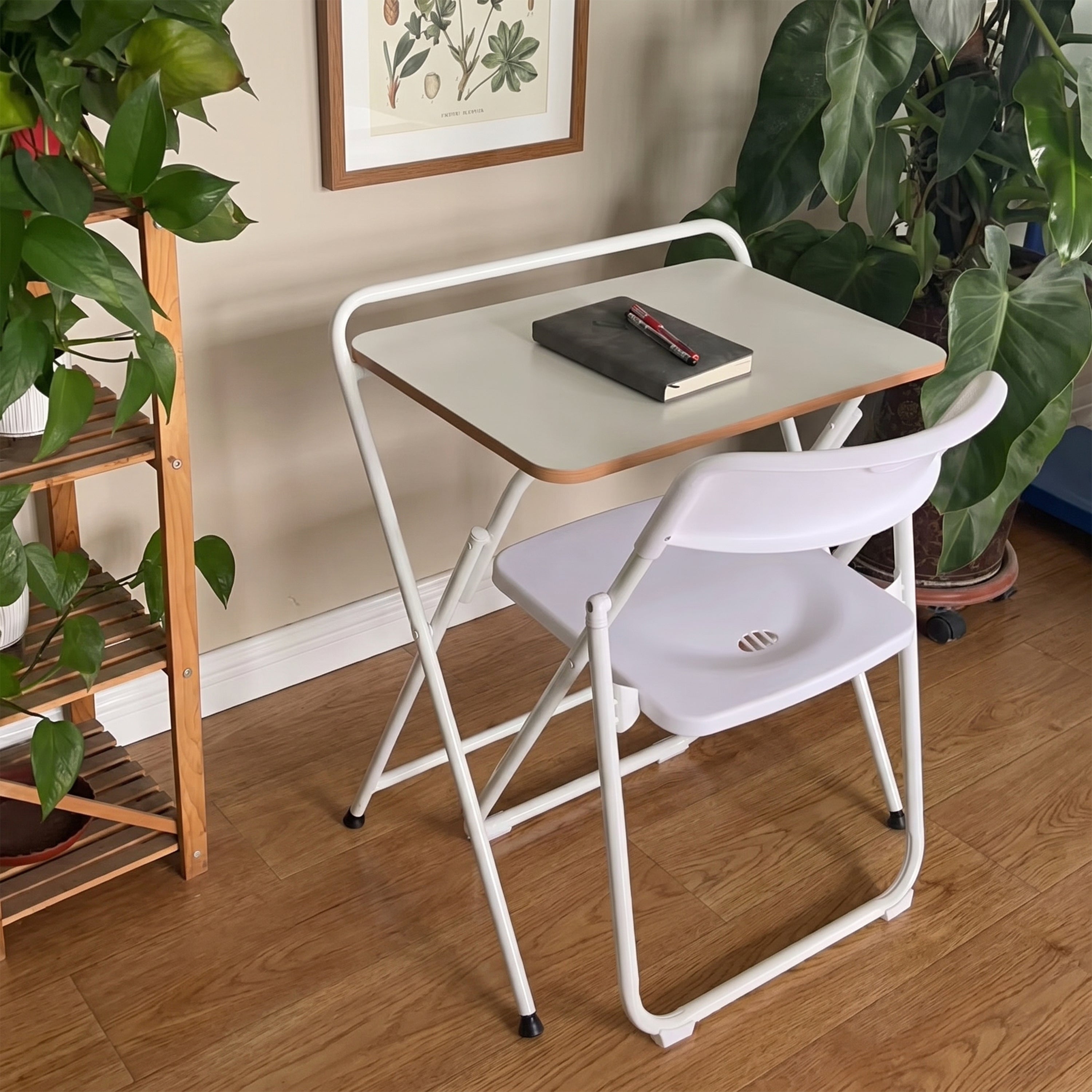 Eren Folding Table