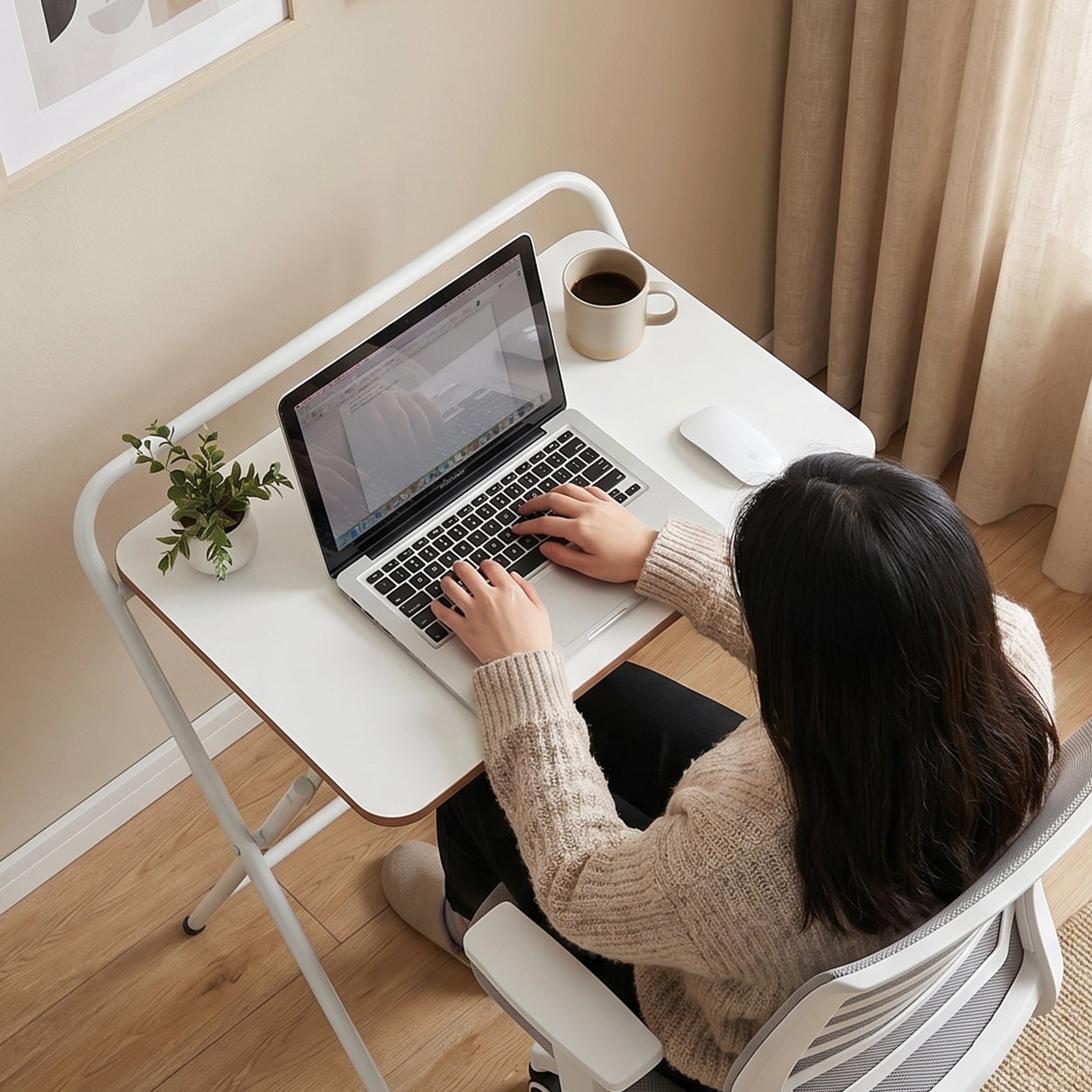 Eren Folding Table