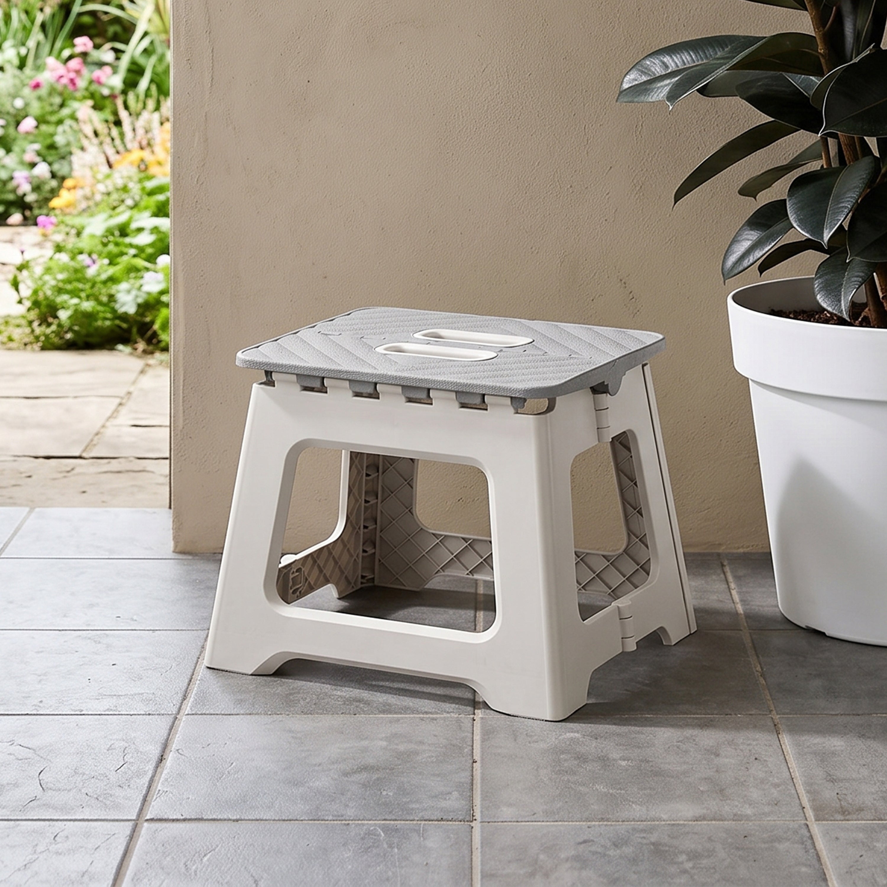 Thira Kid Folding Stool