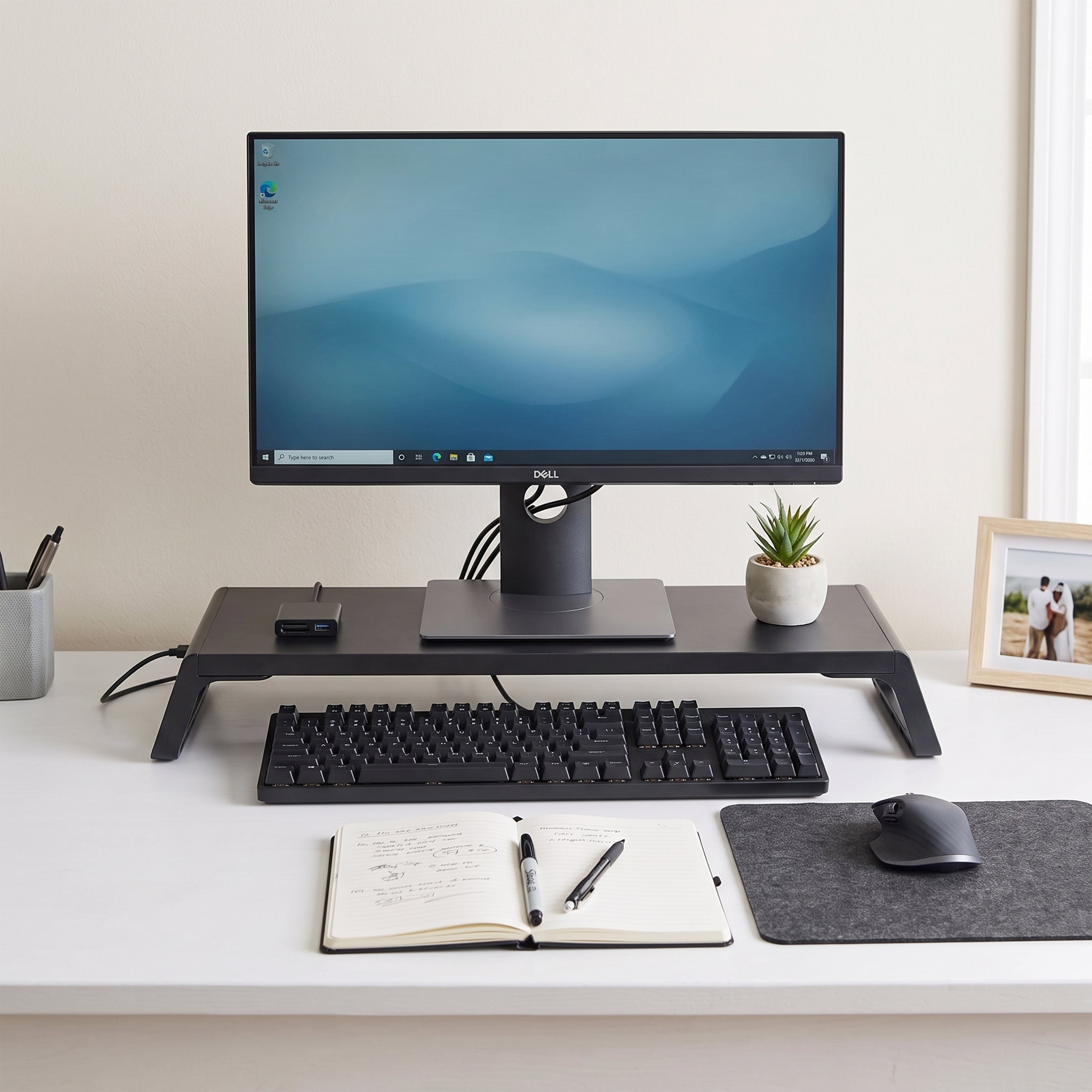 Cherette Monitor Stand with USB Port