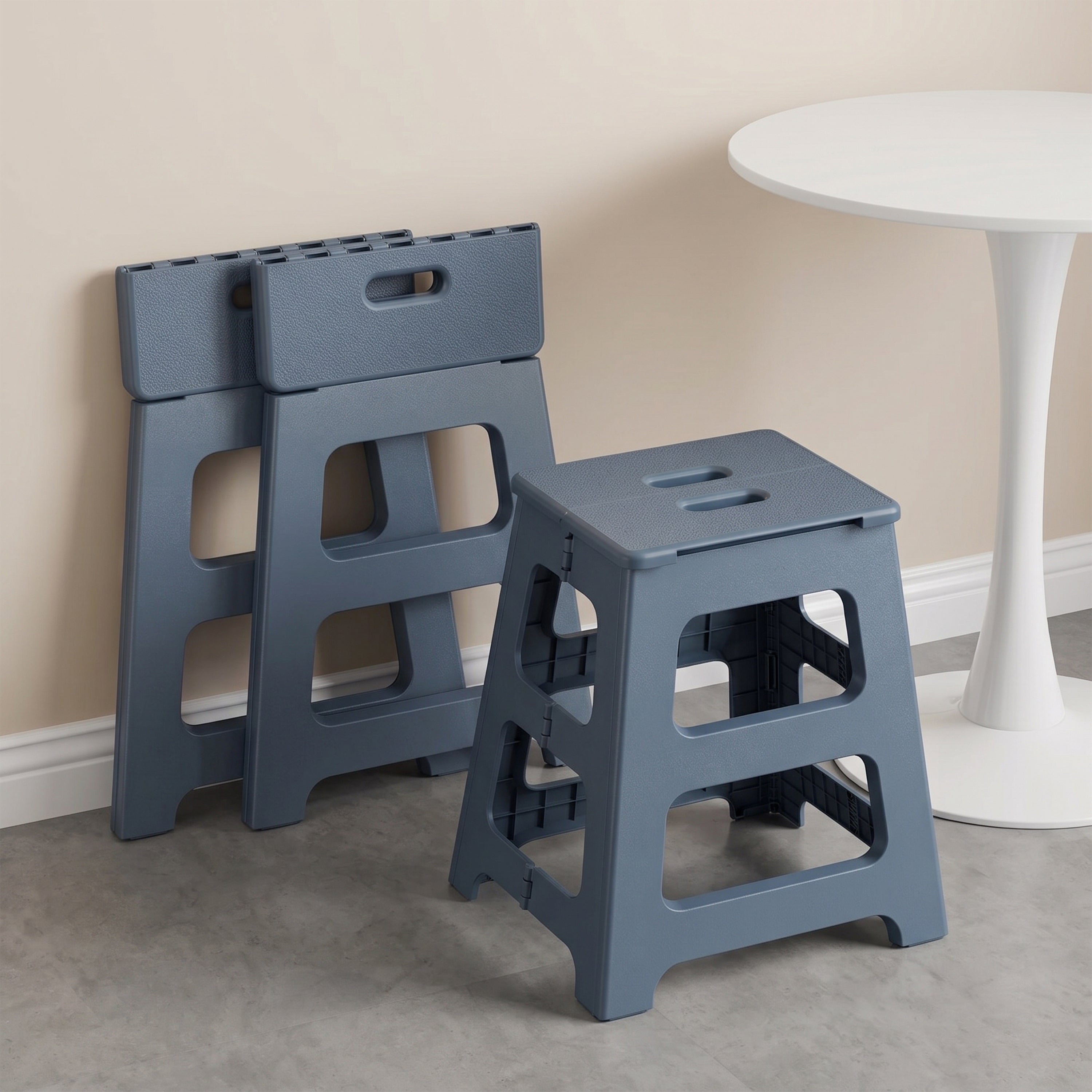 Therese Folding Stool
