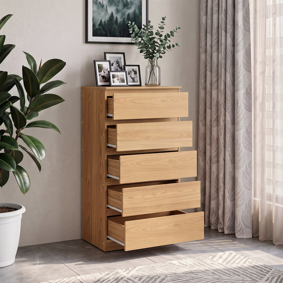 Ezrul 5 Chest of Drawers