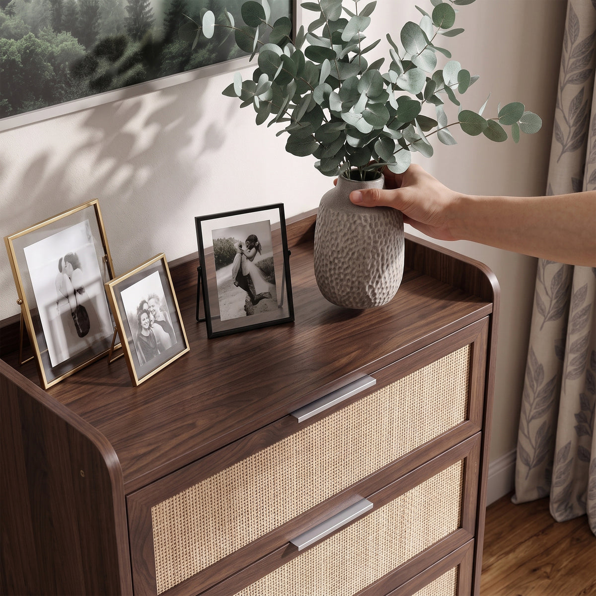 Jeremy 4 Chest of Drawers