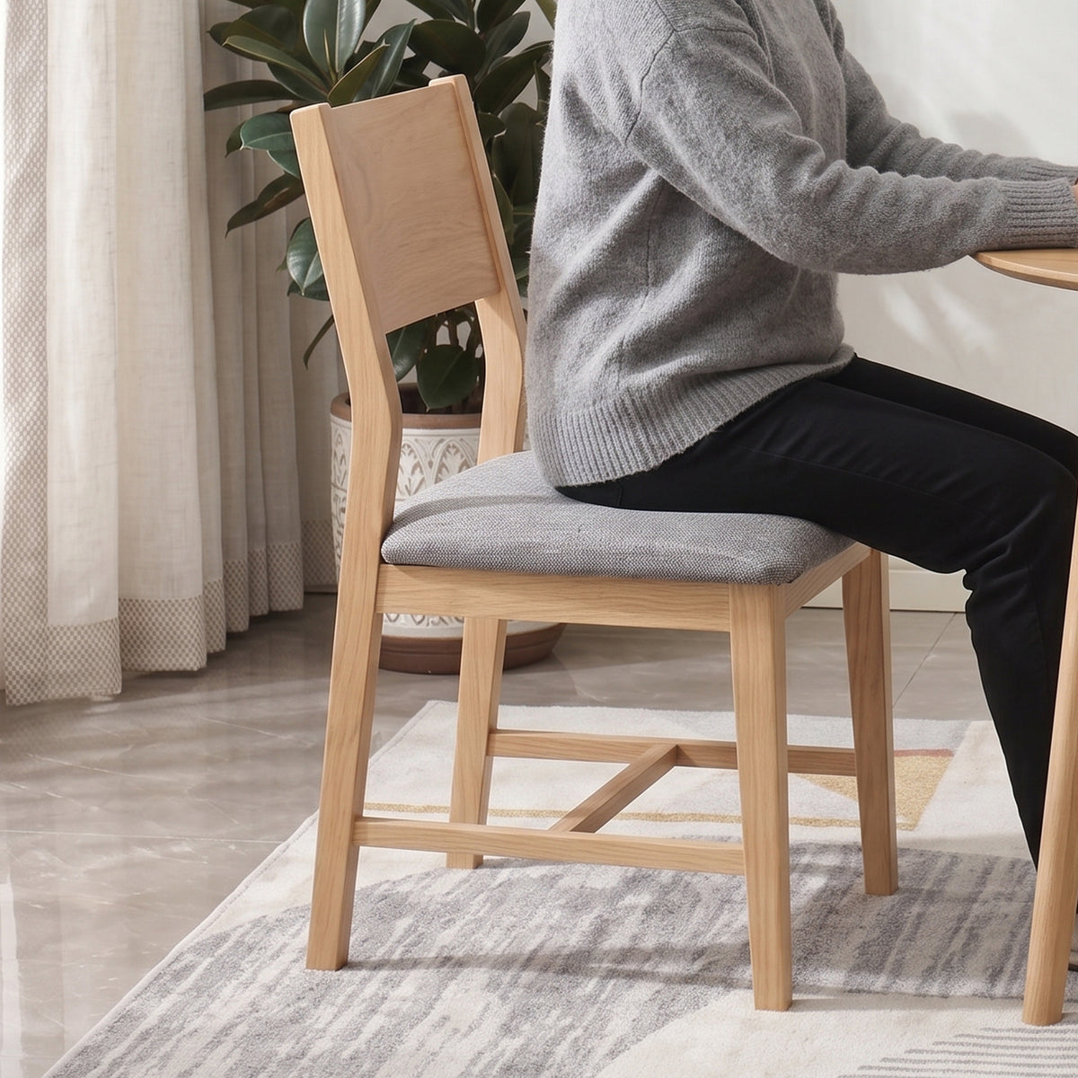 Eudora Chair