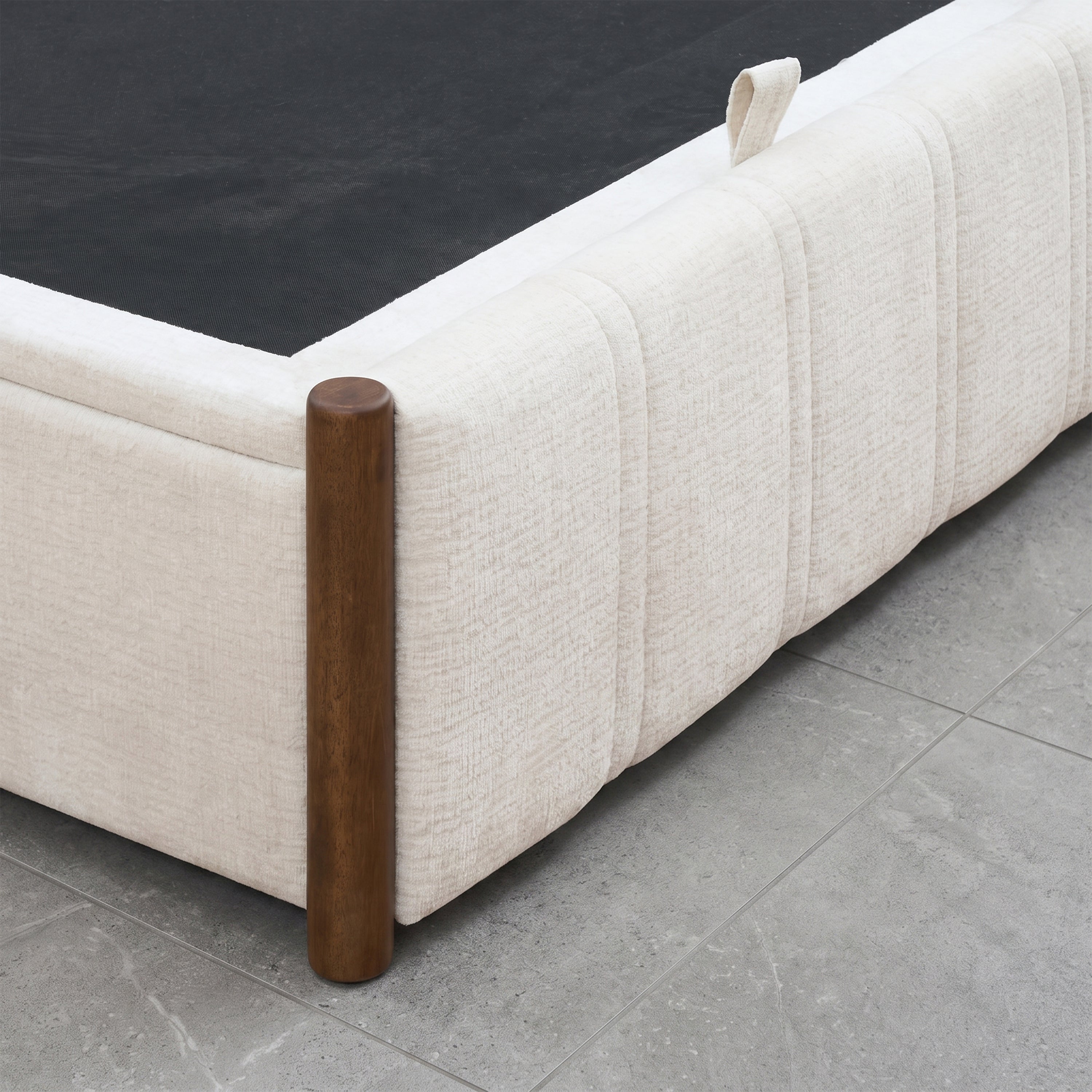 Tressa Gas Lift Queen Bed