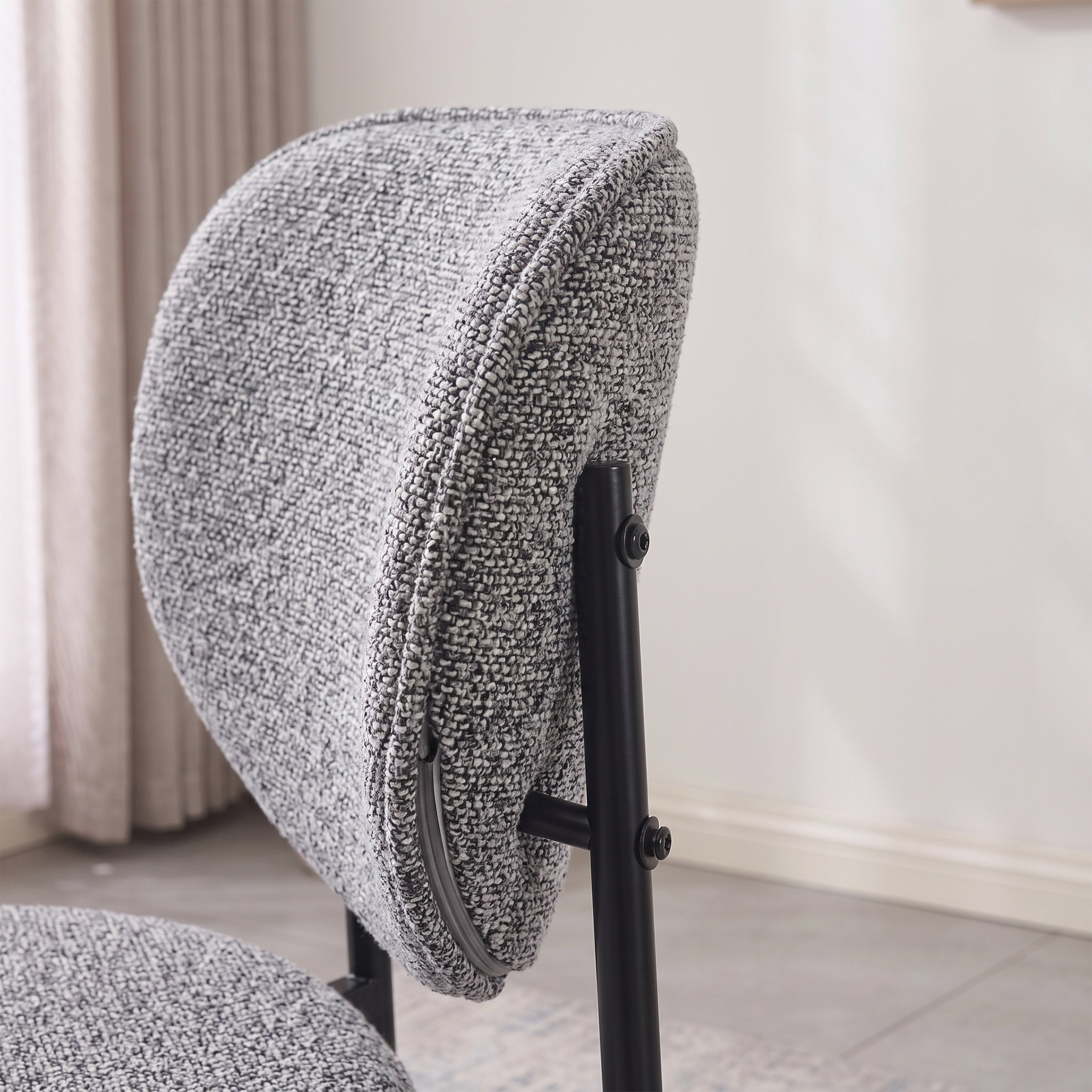 Lyner Dining Chair