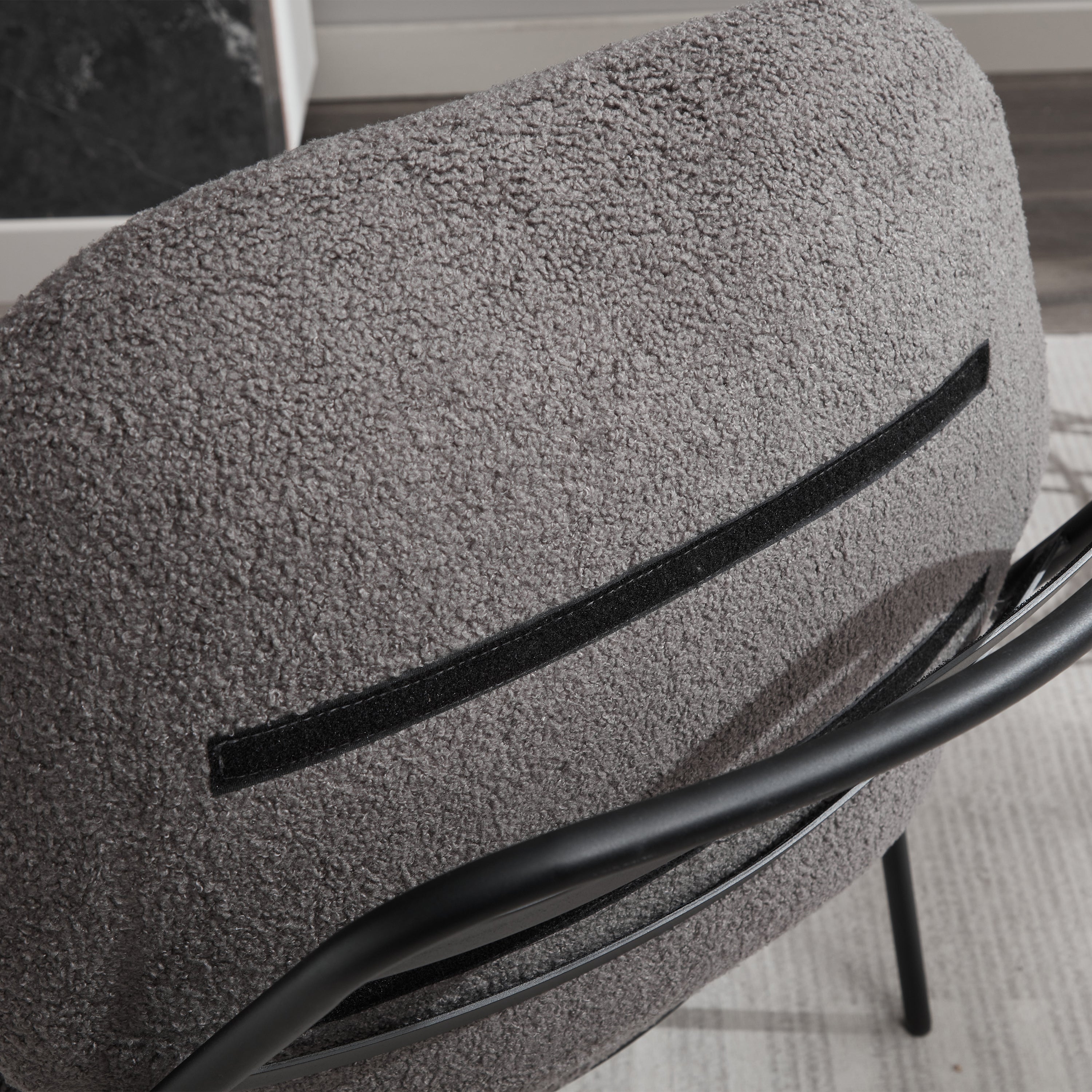 #color_Dark Gray + Black