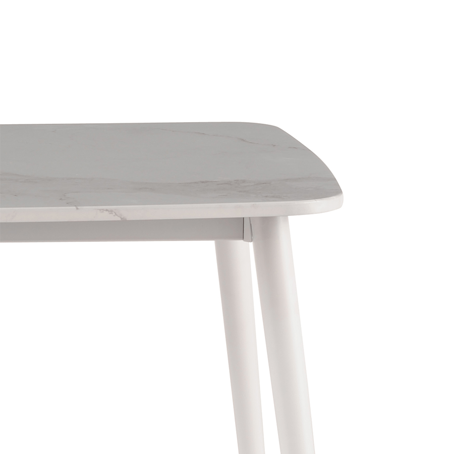 #color_Beige + Light Blue