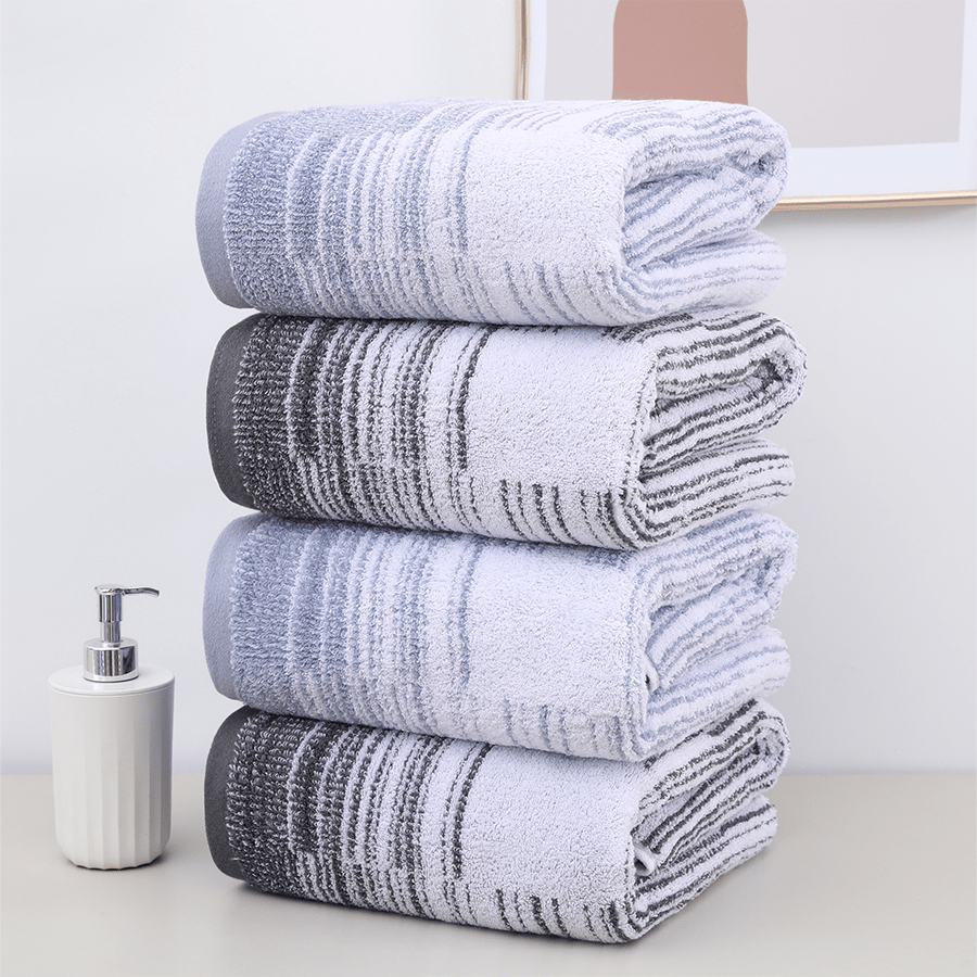 Esben Bath Towel
