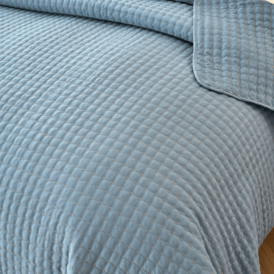 Ivy Bedspread - Blue