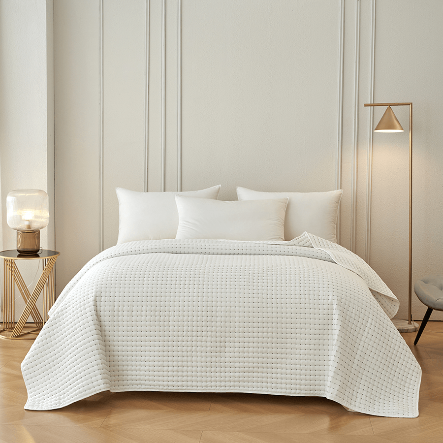 Ivy Bedspread - Green