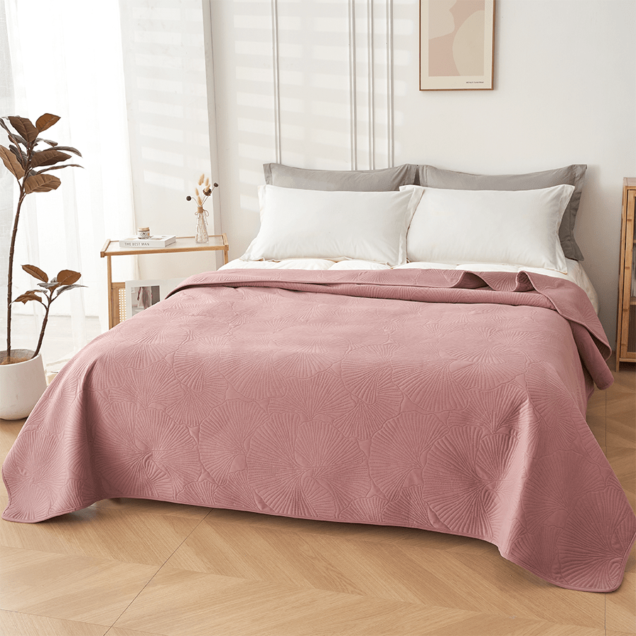 Kaito Velvet Bedspread Kaito Velvet Bedspread Mandaue Foam