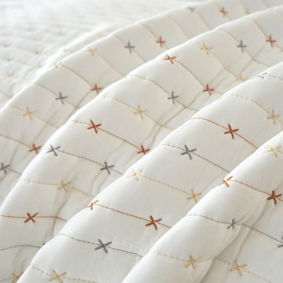 Maxie Bedspread - White