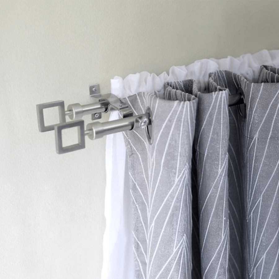 Shiny Silver Double Bracket 28 mm Per Pc