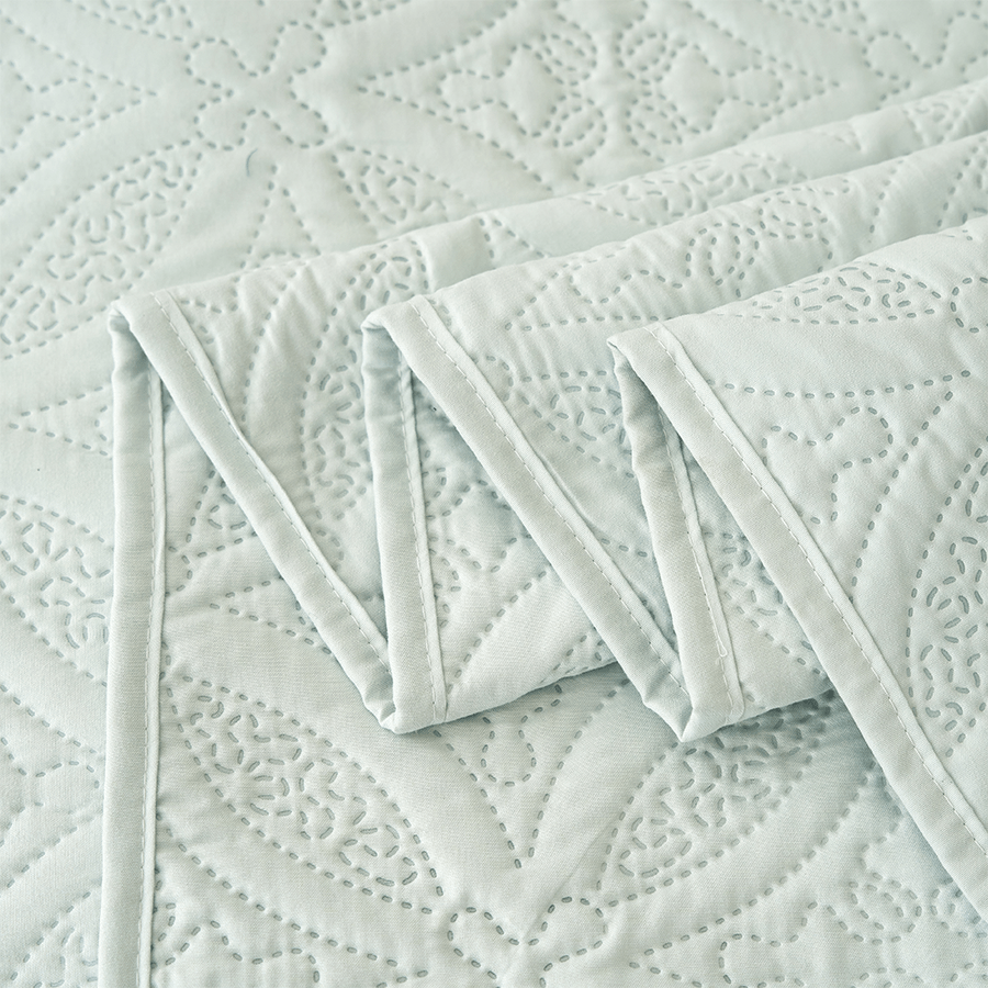 Valen Bedspread Valen Bedspread Mandaue Foam